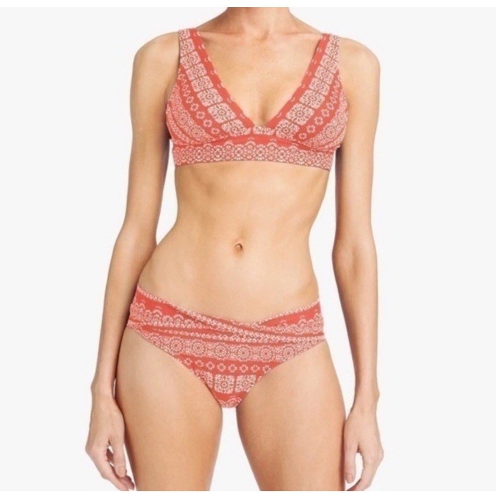 Robin Piccone Isla Bikini Halter Style Set In Terracotta Blooms Sz-XS NWT's 148$
